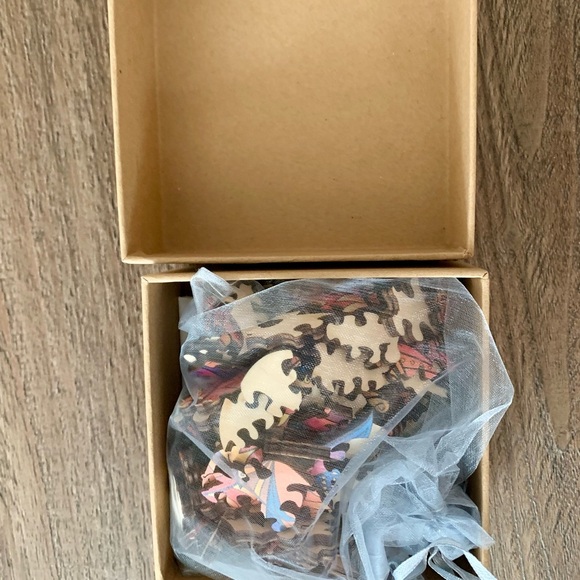 Wooden puzzle - Picture 3 of 4